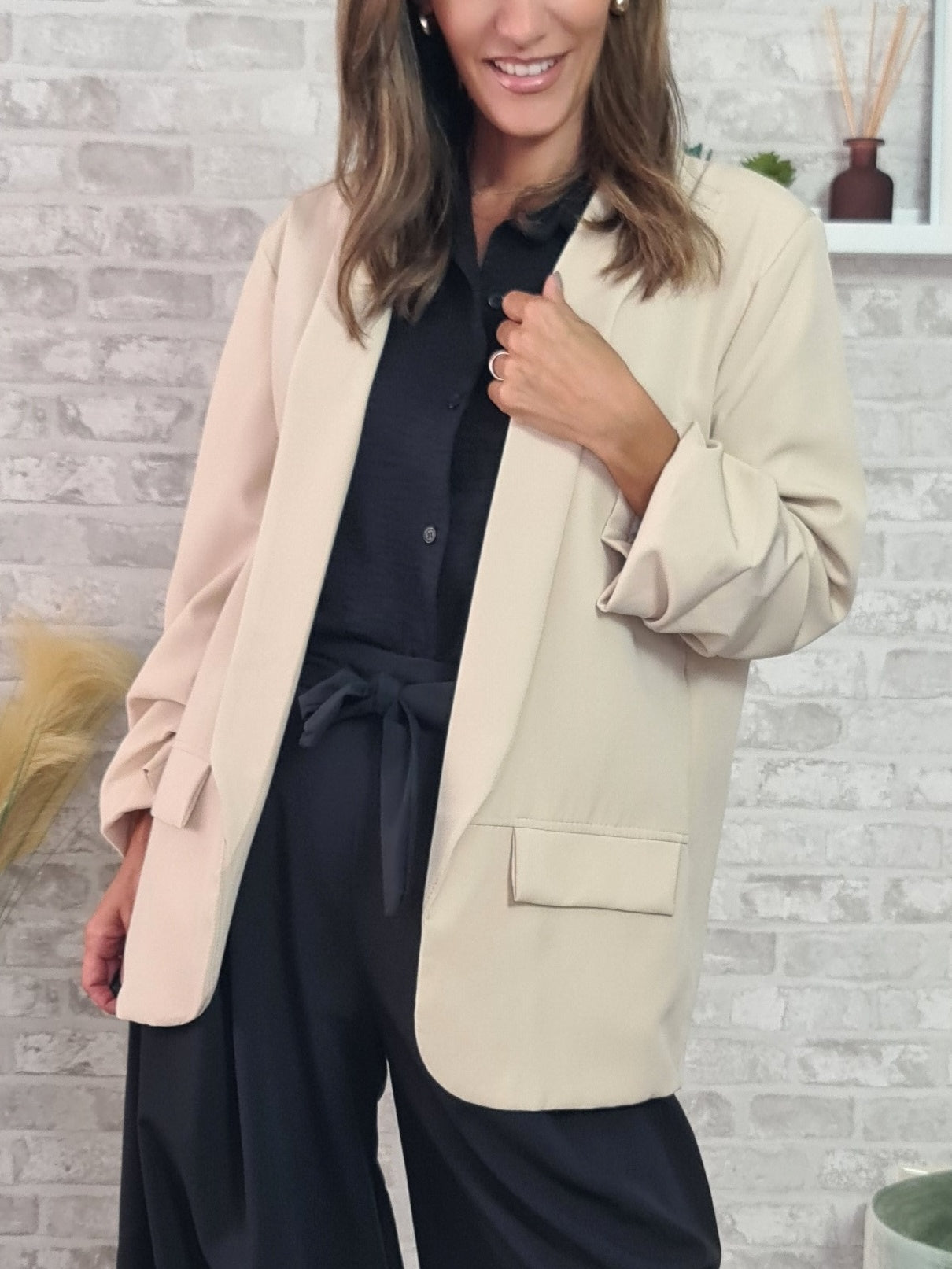 Blazer com forro interior na cor bege