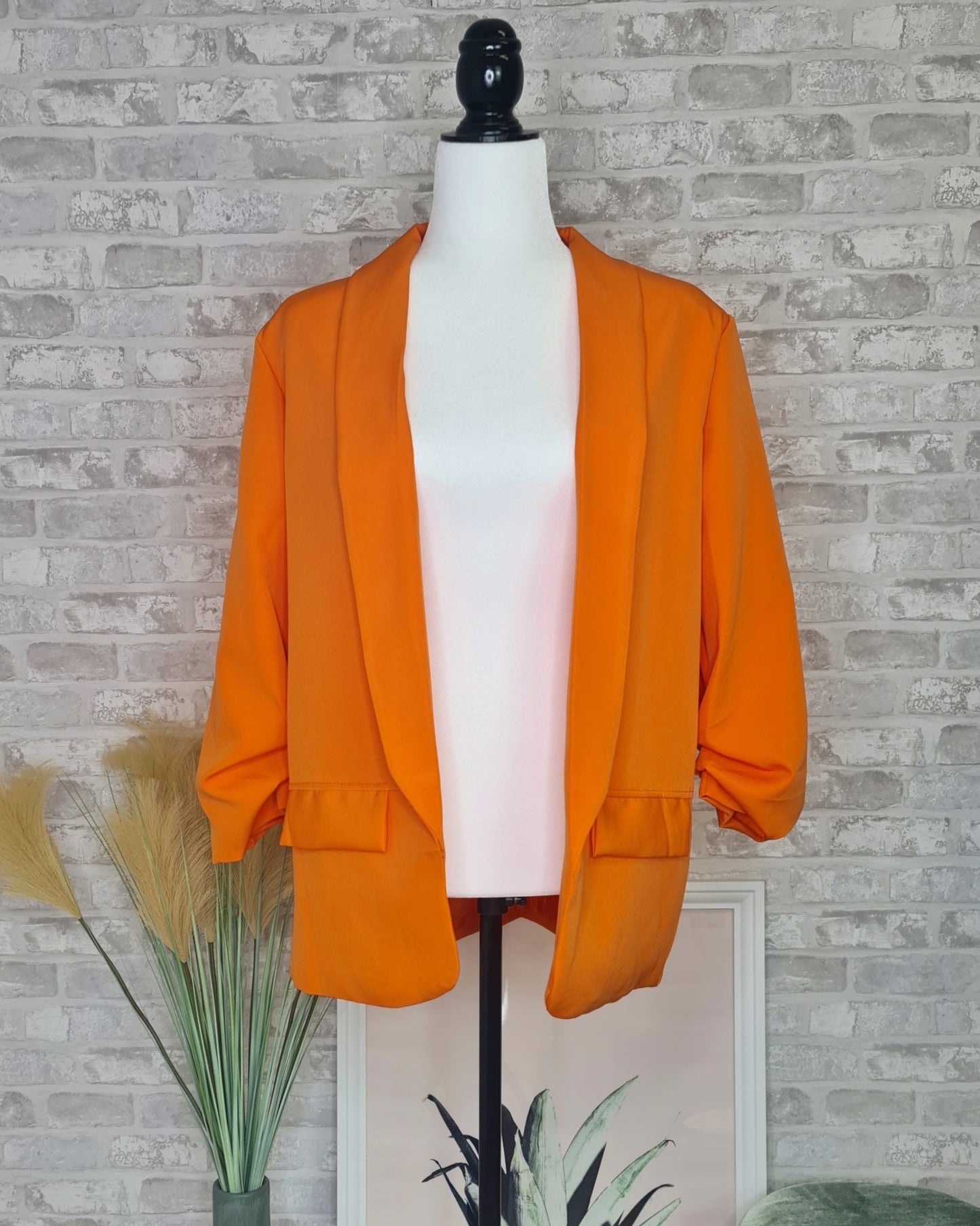 Blazer com forro interior na cor laranja
